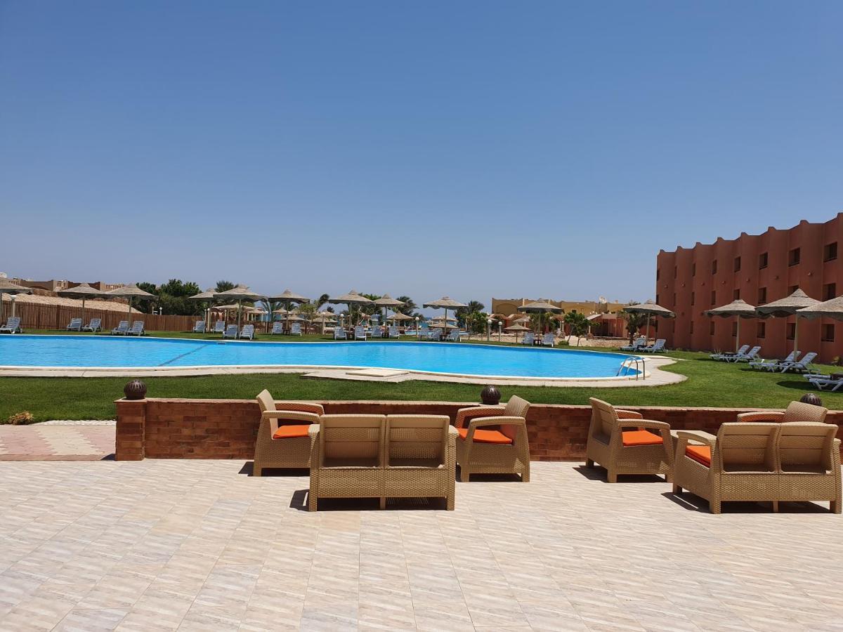 Fanar Hotel Ajn Suchna Zewnętrze zdjęcie