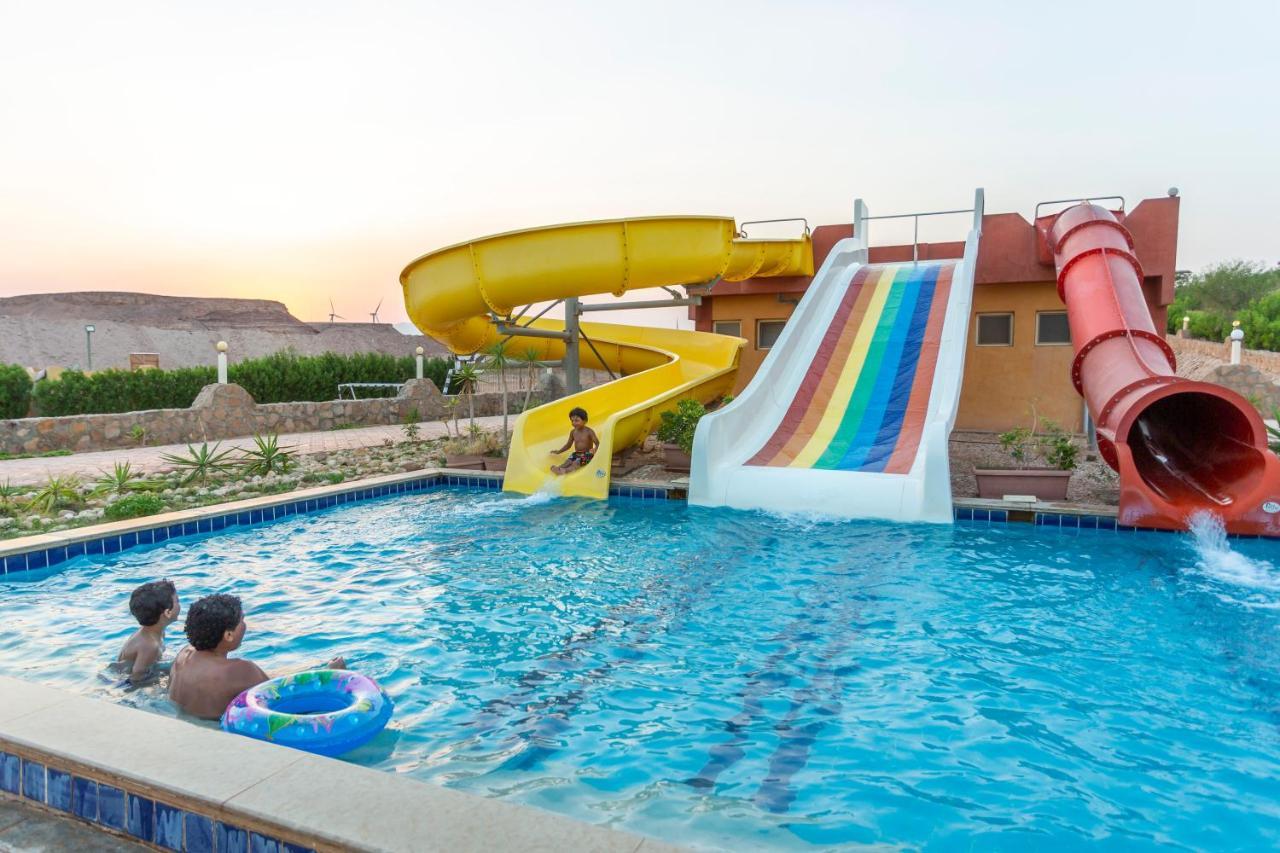 Fanar Hotel Ajn Suchna Zewnętrze zdjęcie