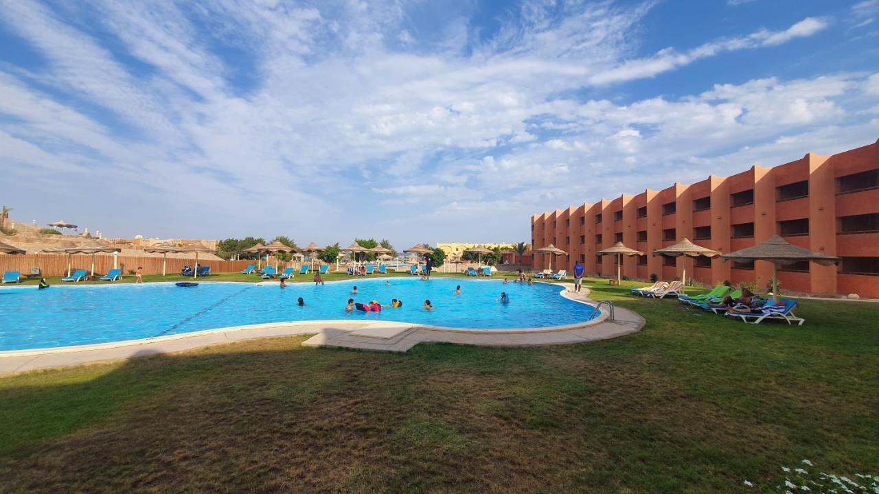 Fanar Hotel Ajn Suchna Zewnętrze zdjęcie